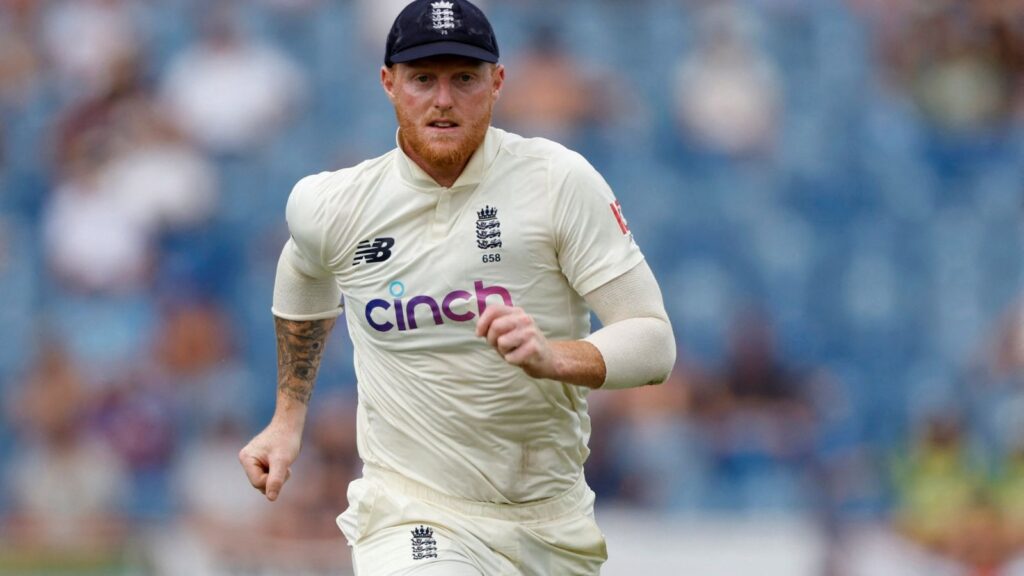 Ben Stokes shares a hilarious moment with his lookalike in Old Trafford