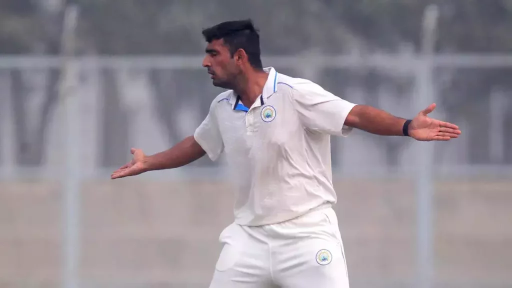 Anshul Kamboj picked up the last two wickets on Day 3